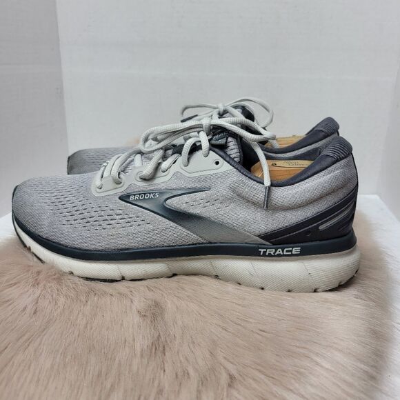 Brooks Trace 1 MeGray Running Comfort 1103641D097 Men's Sneaker Shoes Size 10 - Picture 3 of 9